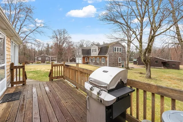 $695,000 | 30 Bailey Road, Townsend, MA 01474