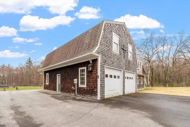 $695,000 | 30 Bailey Road, Townsend, MA 01474