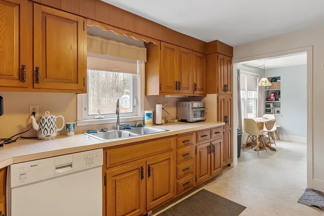 $695,000 | 30 Bailey Road, Townsend, MA 01474