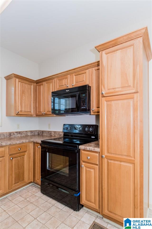 310 Hidden Ridge Drive Odenville, AL 35120 - Photo 10 of 20