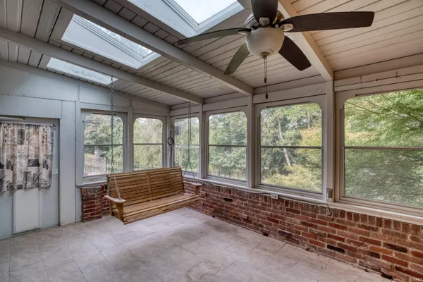 $599,900 | 7366 Parkridge Road, Newburgh, IN 47630