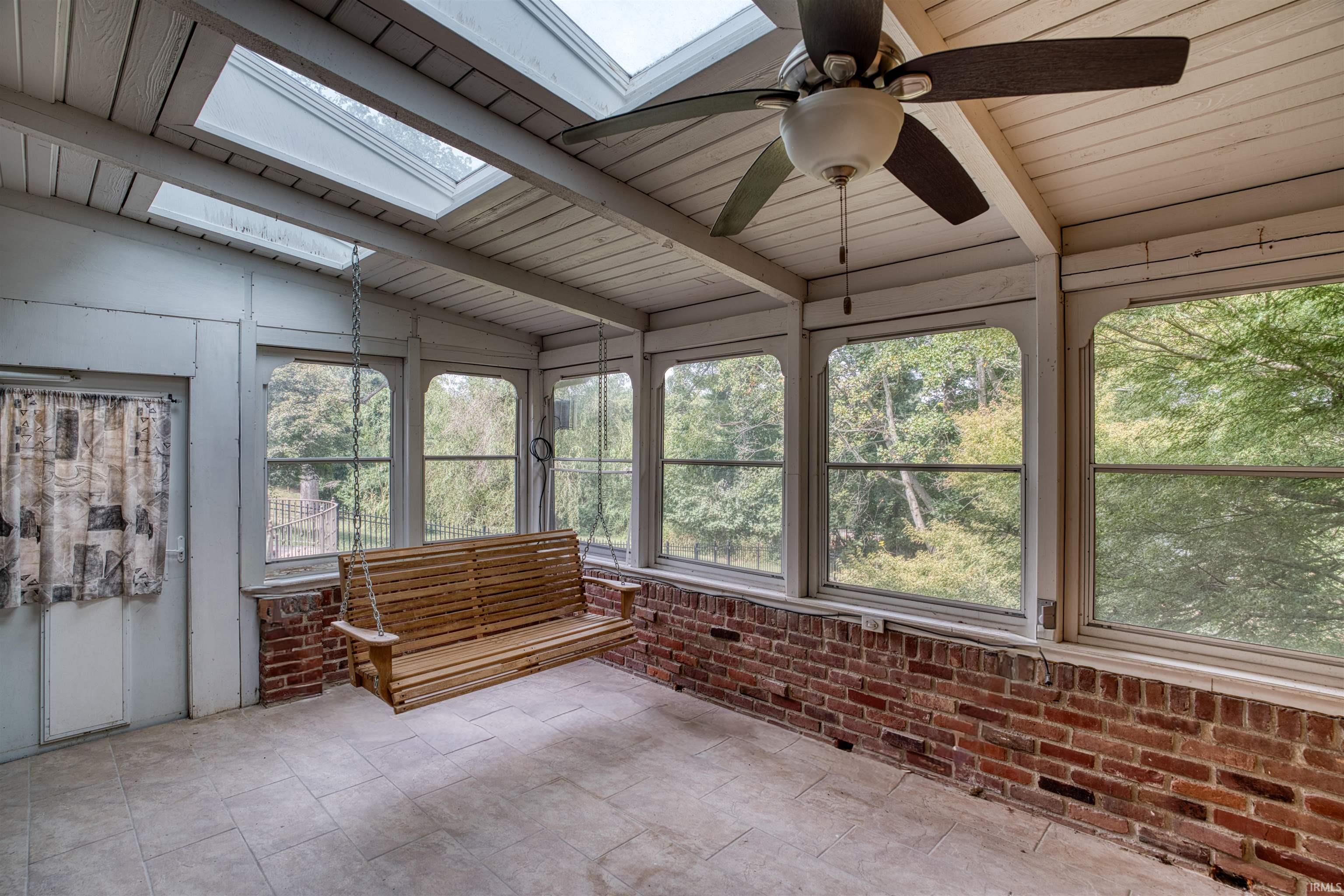 7366 Parkridge Road Newburgh, IN 47630 - Photo 13 of 36