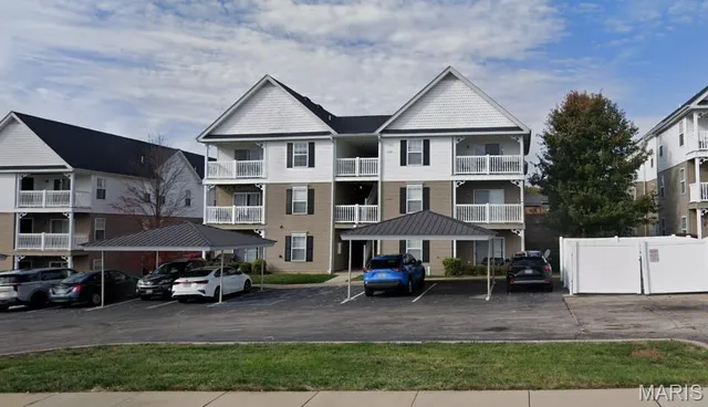 $175,000 | 5300 Spring River Drive, O'Fallon, MO 63368