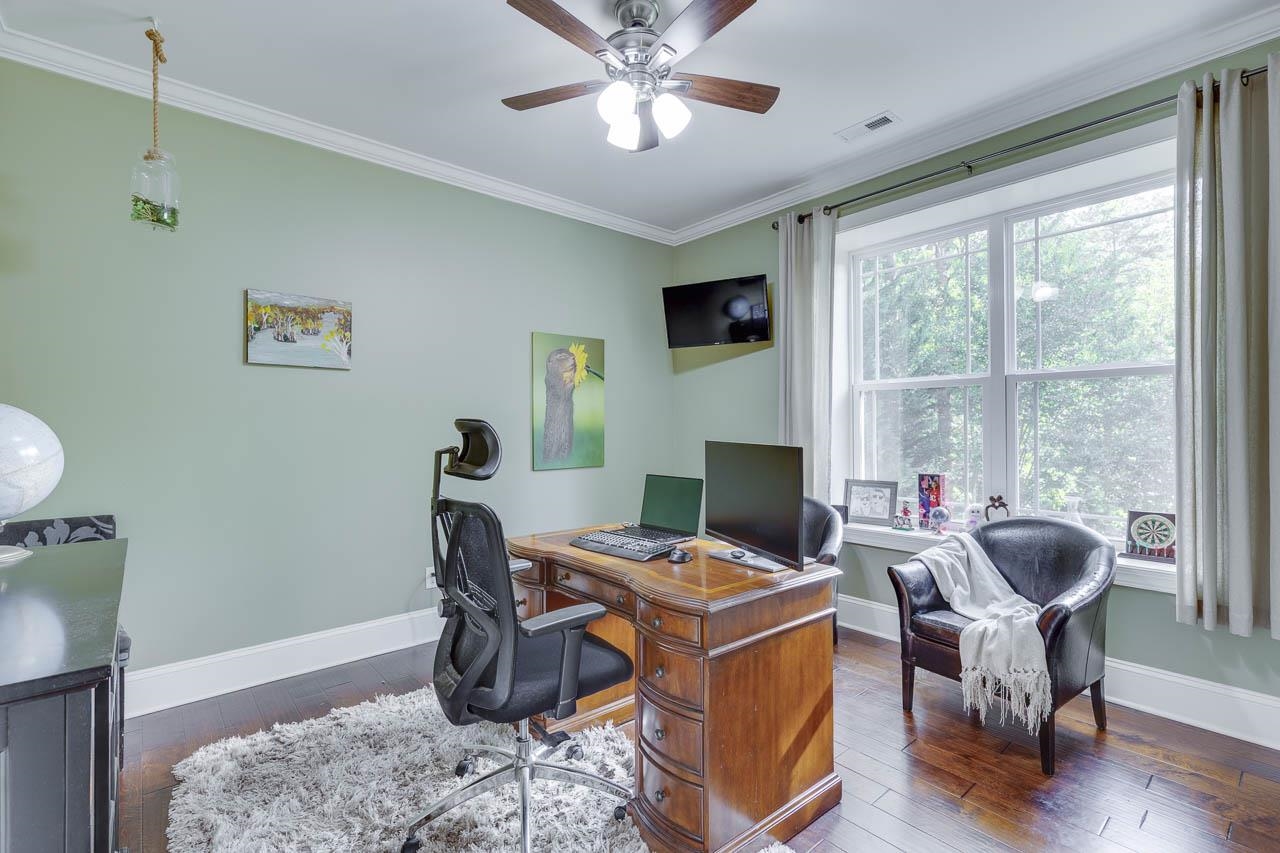 215 Windsor Road Greer, SC 29651 - Photo 10 of 46