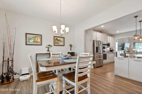 $499,500 | 254 East Red Head Circle, Sneads Ferry, NC 28460