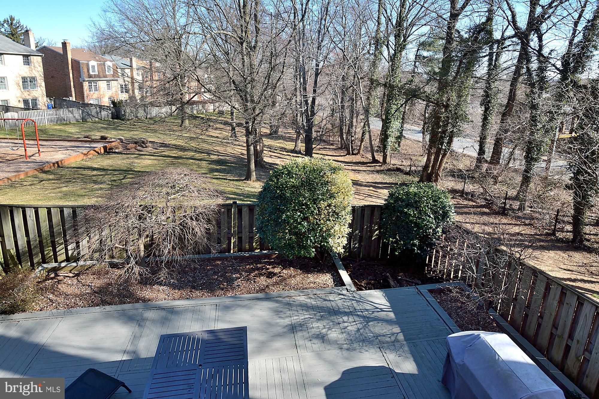 2228 McLean Park Road Falls Church, VA 22043 - Photo 32 of 36 BACKYARD