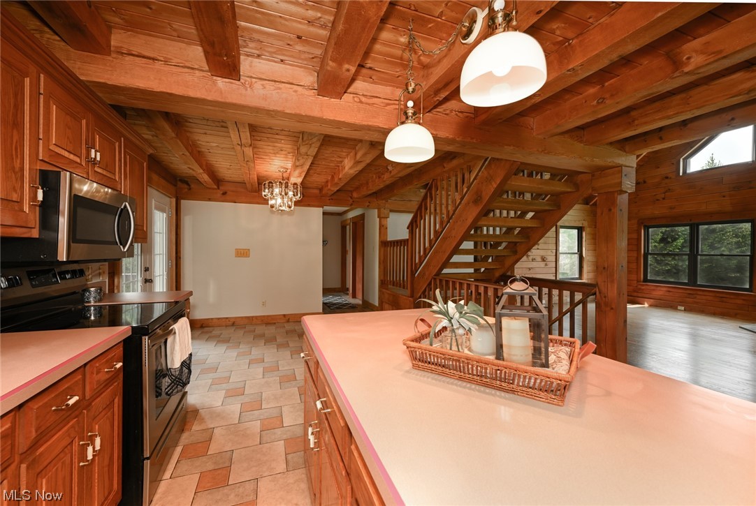 5455 Windfall Road Medina, OH 44256 - Photo 10 of 32 Gallery Image 10