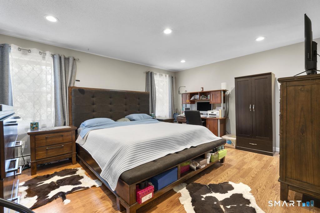 2 Brickham Way Burlington, CT 06013 - Photo 23 of 37
