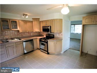 444 Manor Road Hatboro, PA 19040 - Photo 2 of 12 Gallery Image 2