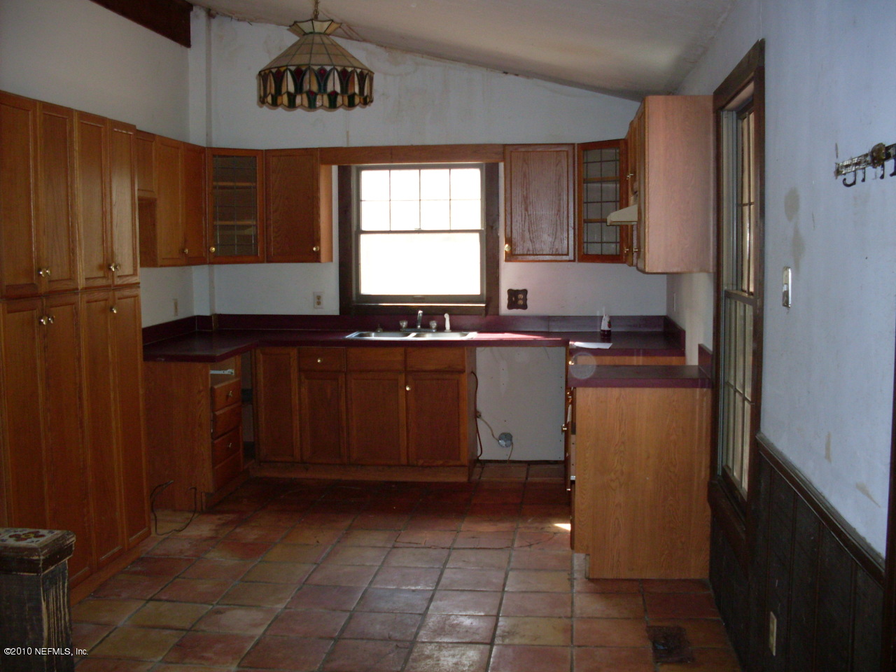 4430 Lori Loop Road Keystone Heights, FL 32656 - Photo 3 of 6 Kitchen