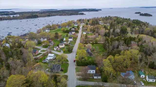 $354,000 | 127 Harbor Road, Friendship, ME 04547