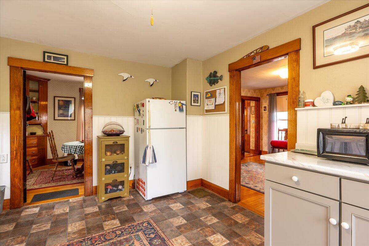 127 Harbor Road Friendship, ME 04547 - Photo 8 of 32 127 Harbor Road, Friendship