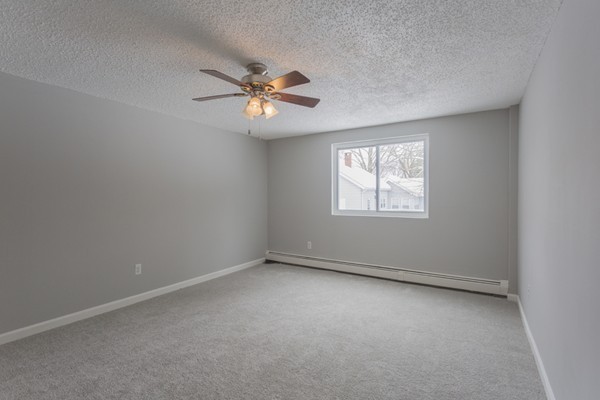 25 Clark's Road, Unit 206 Amesbury, MA 01913 - Photo 11 of 14 Gallery Image 11