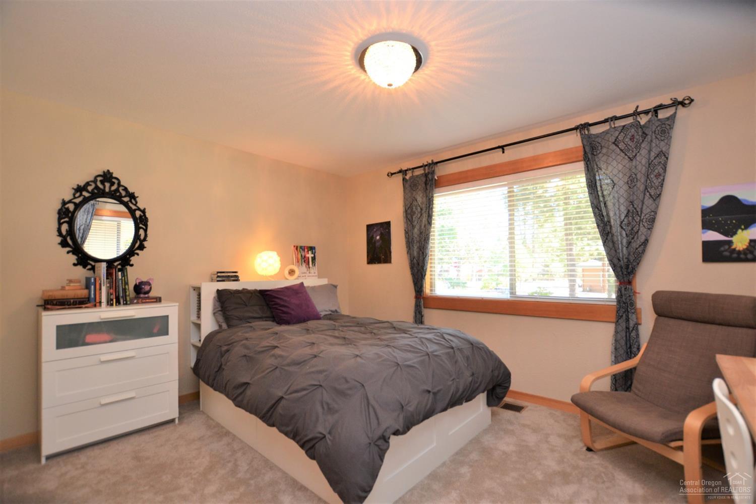 61143 Roughrider Lane Bend, OR 97702 - Photo 13 of 25 Additional Photo