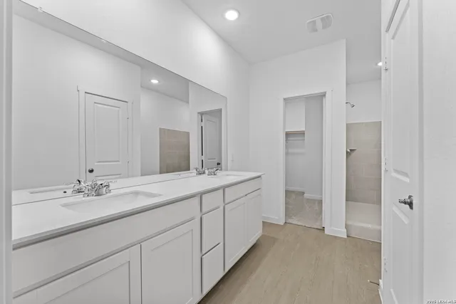 $295,000 | 2331 Fort Davis Pass, Marion, TX 78124