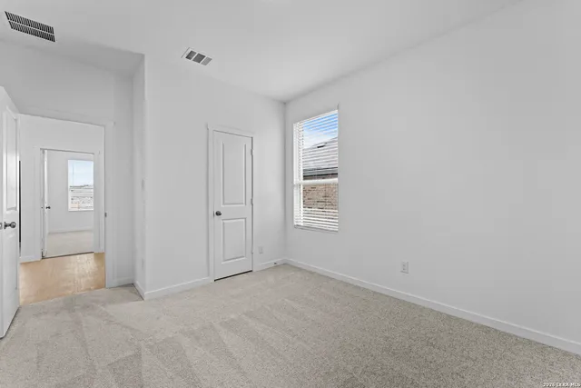 $295,000 | 2331 Fort Davis Pass, Marion, TX 78124