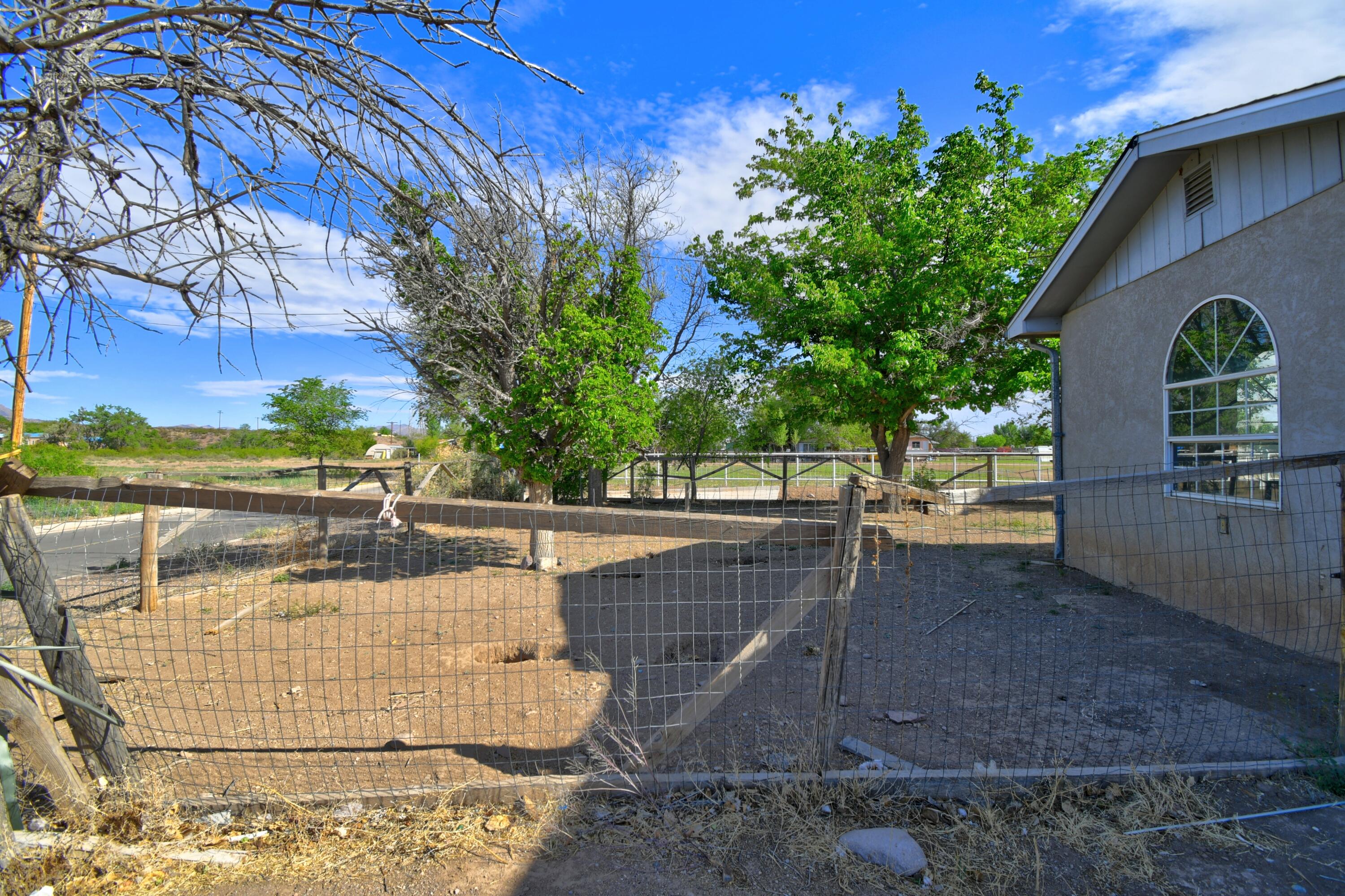 1206 Cuba Road Socorro, NM 87801 - Photo 2 of 18 Gallery Image 2