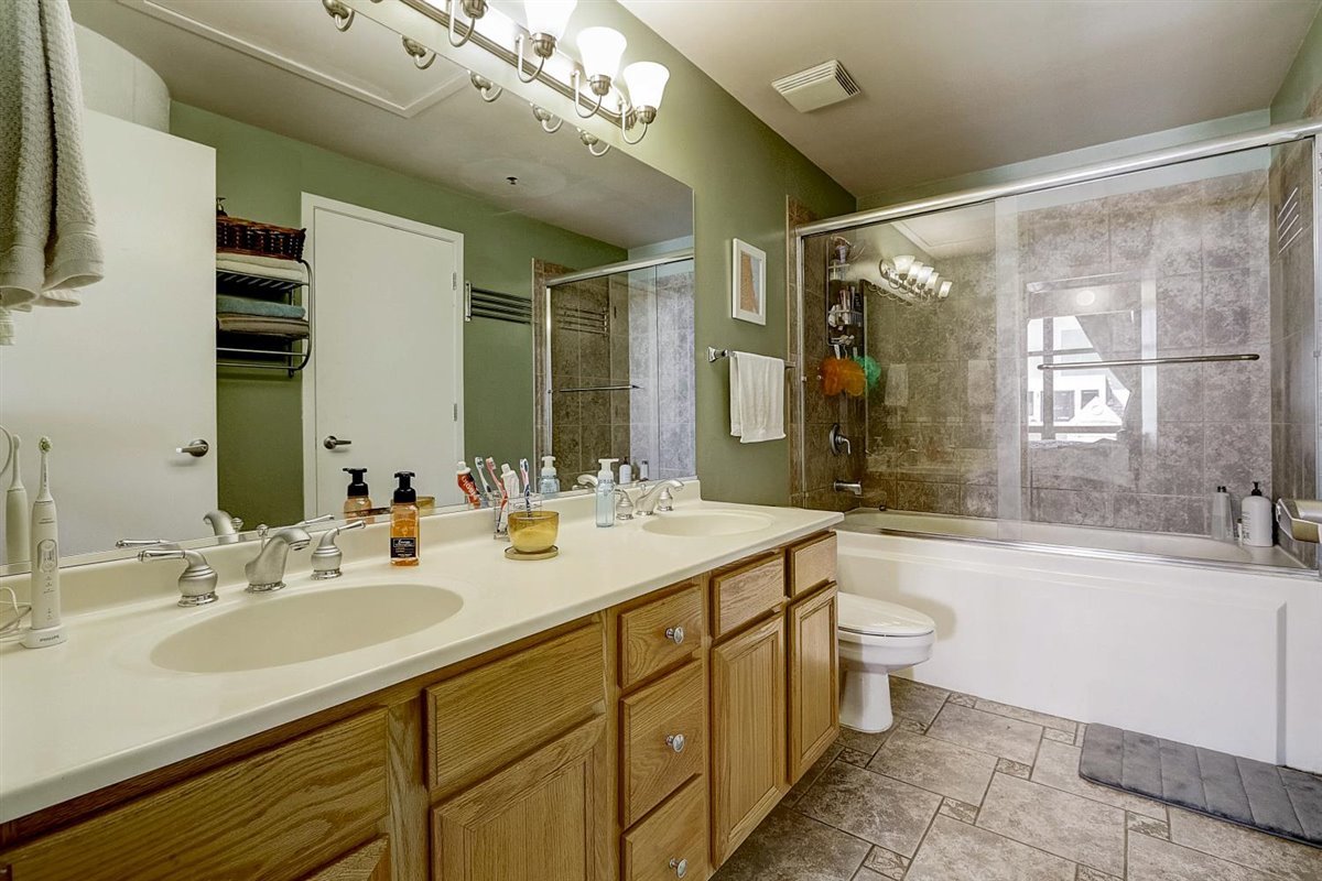 1530 South State Street, Unit 515 Chicago, IL 60605 - Photo 15 of 19
