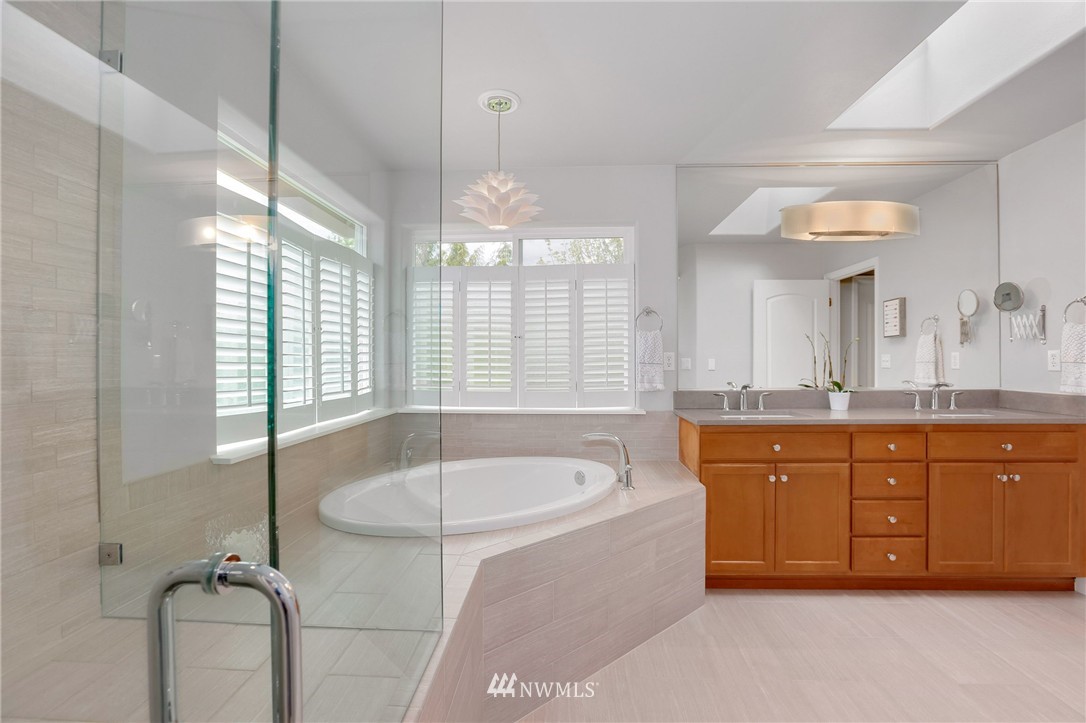 16913 164th Way Southeast Renton, WA 98058 - Photo 17 of 25 Gallery Image 17
