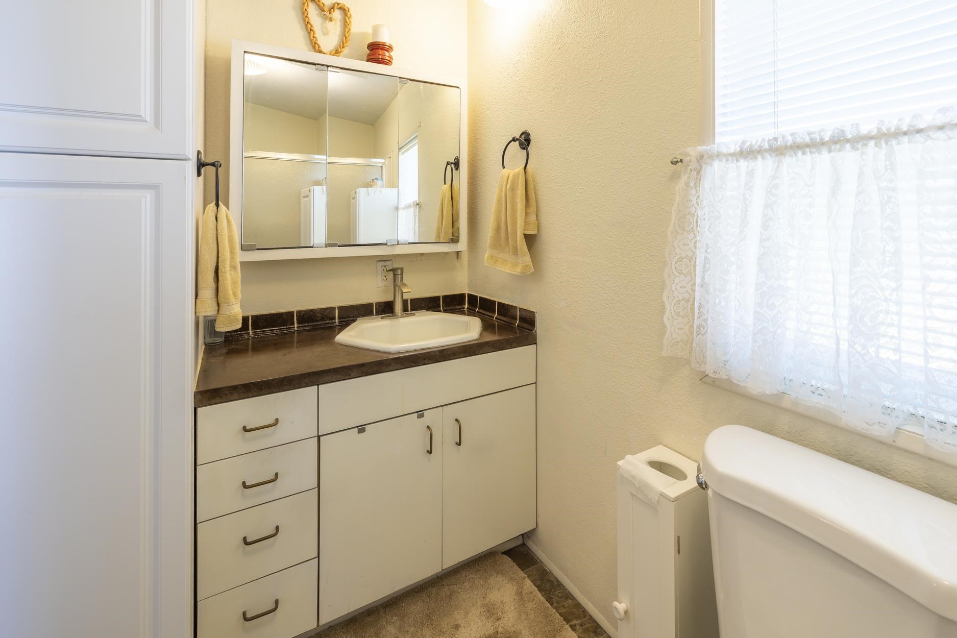 22310 North Austin Road Colbert, WA 99005 - Photo 17 of 35