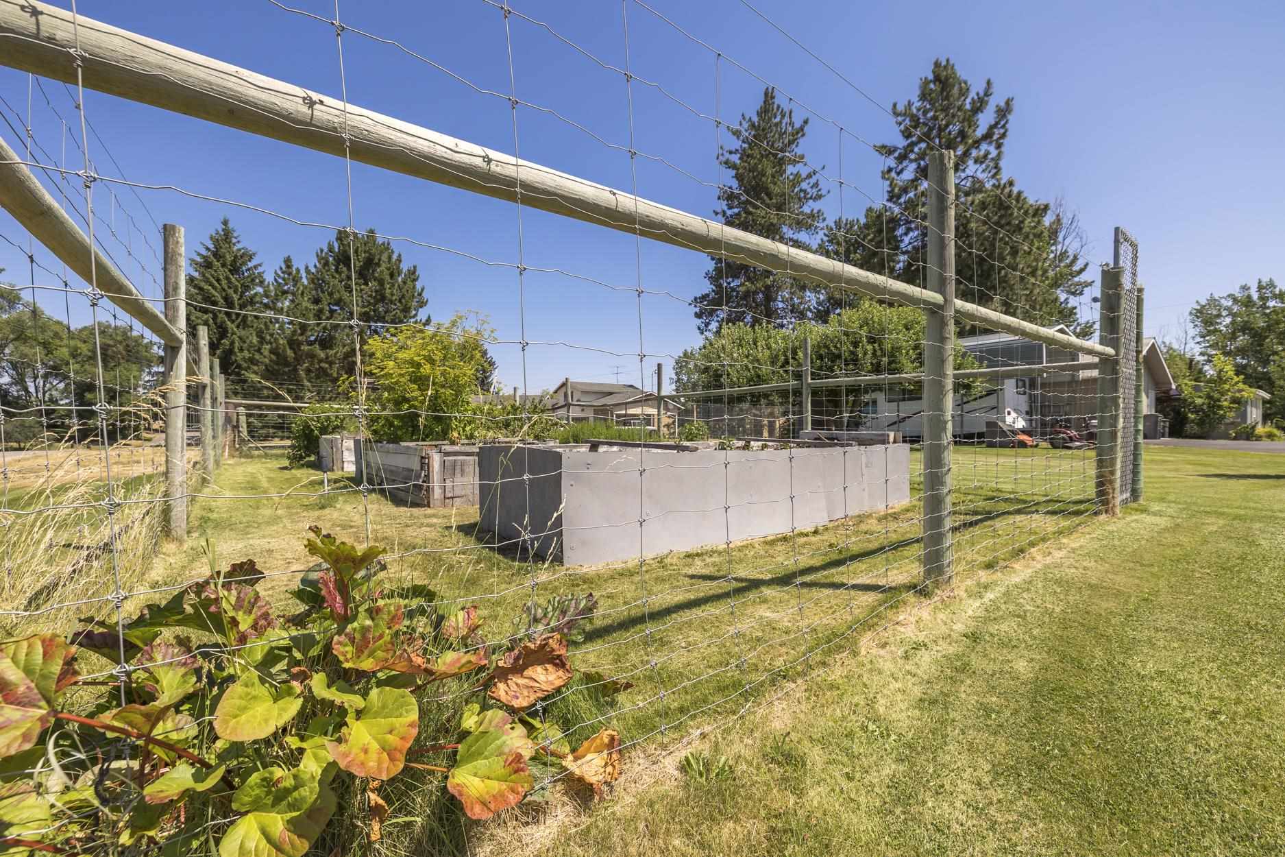 22310 North Austin Road Colbert, WA 99005 - Photo 22 of 35