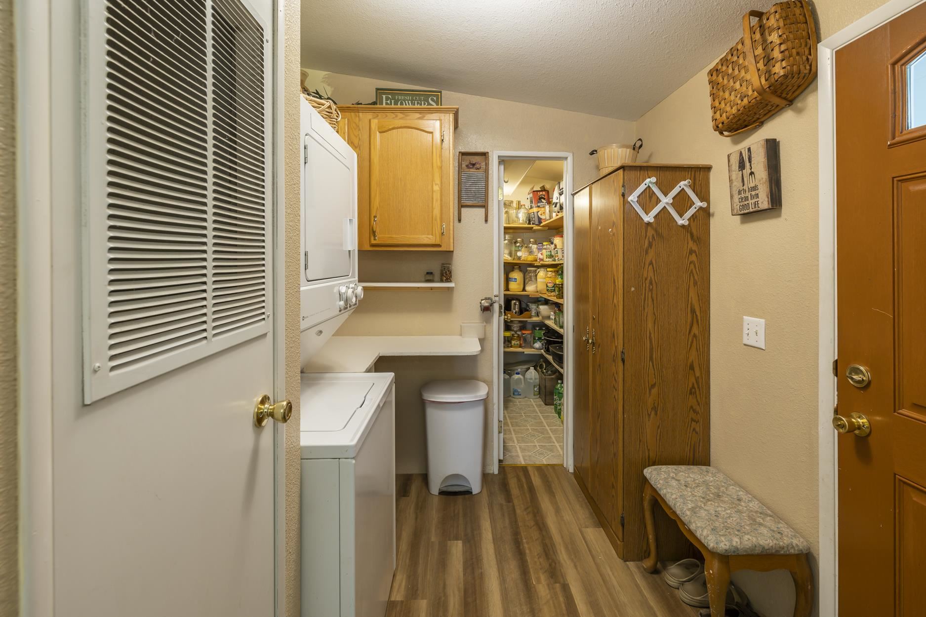 22310 North Austin Road Colbert, WA 99005 - Photo 7 of 35