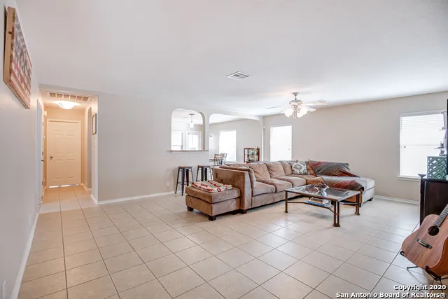 $1,695 | 761 Fountain Gate, Schertz, TX 78108