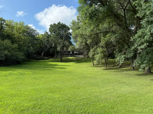 $345,000 | 33672 County Road 15, Morton, MN 56270