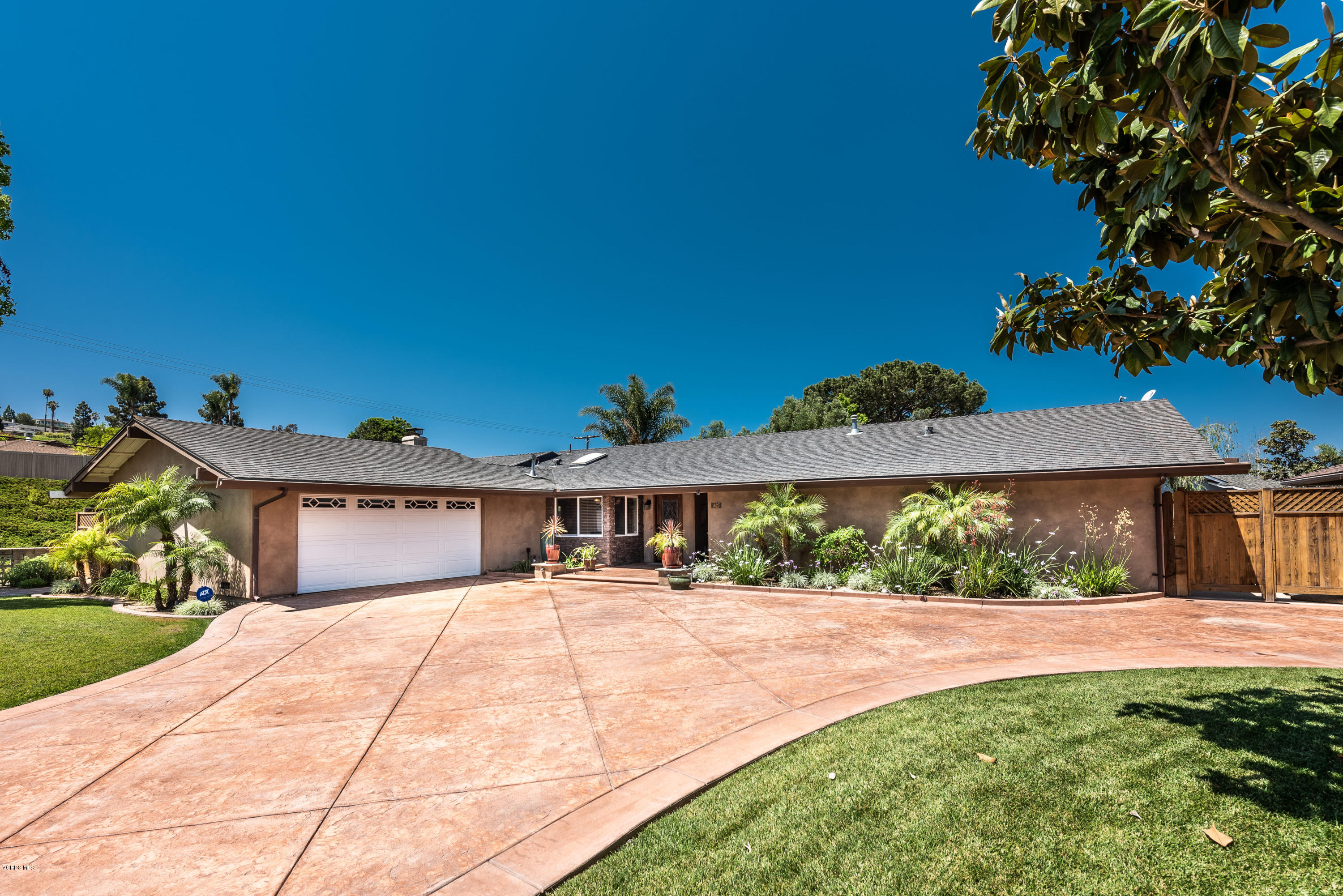 1627 Riente Street Camarillo, CA 93010 - Photo 1 of 35 Front