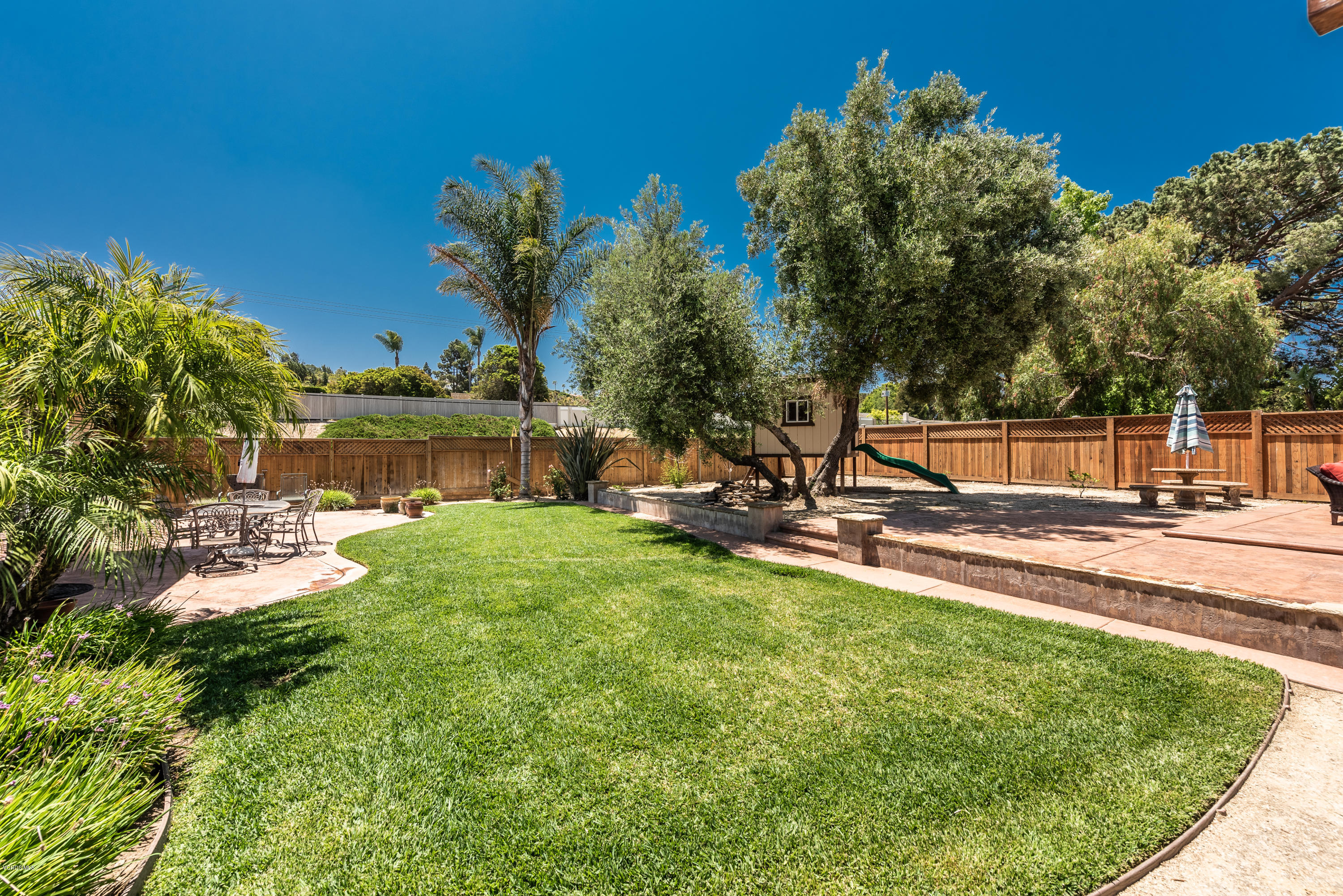 1627 Riente Street Camarillo, CA 93010 - Photo 15 of 35 1627 Riente St-33