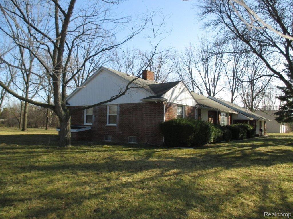 29470 Geraldine Road Farmington Hills, MI 48336 - Photo 2 of 14