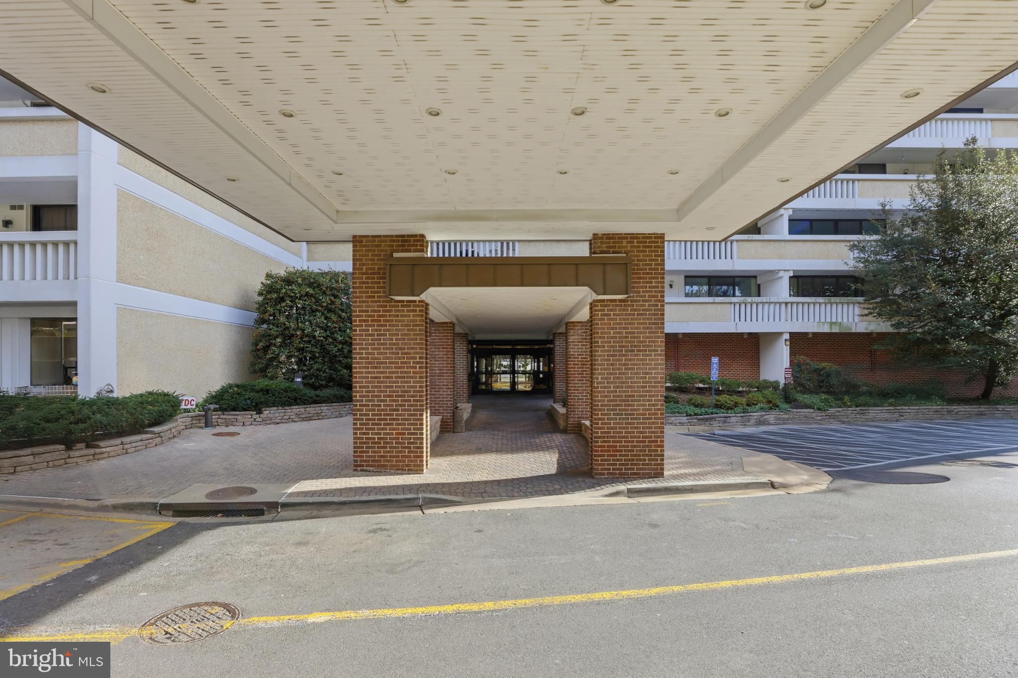 6101 Edsall Road, Unit 1107 Alexandria, VA 22304 - Photo 108 of 114