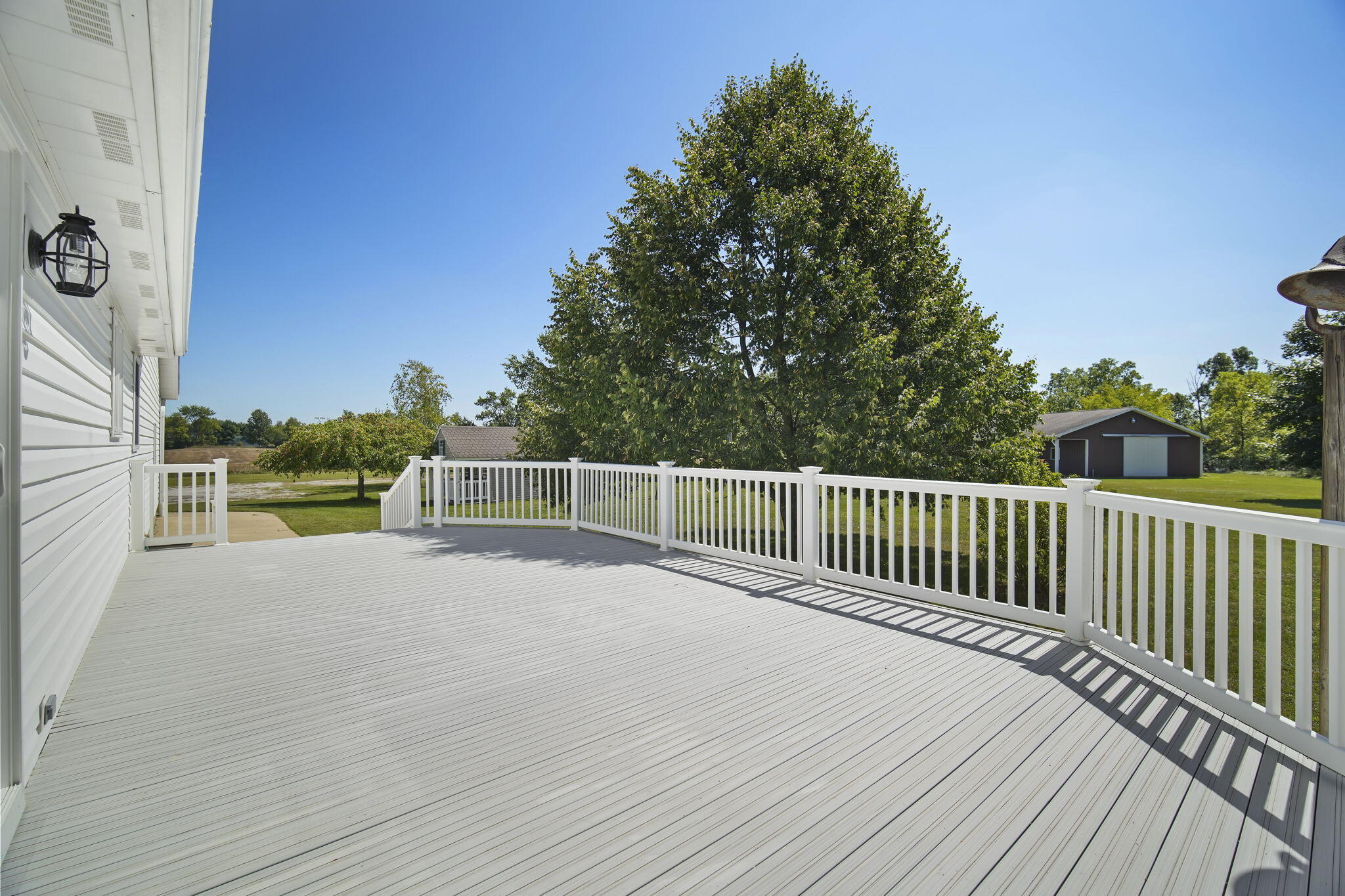6597 North Lake Road Brooklyn, MI 49230 - Photo 37 of 58 38