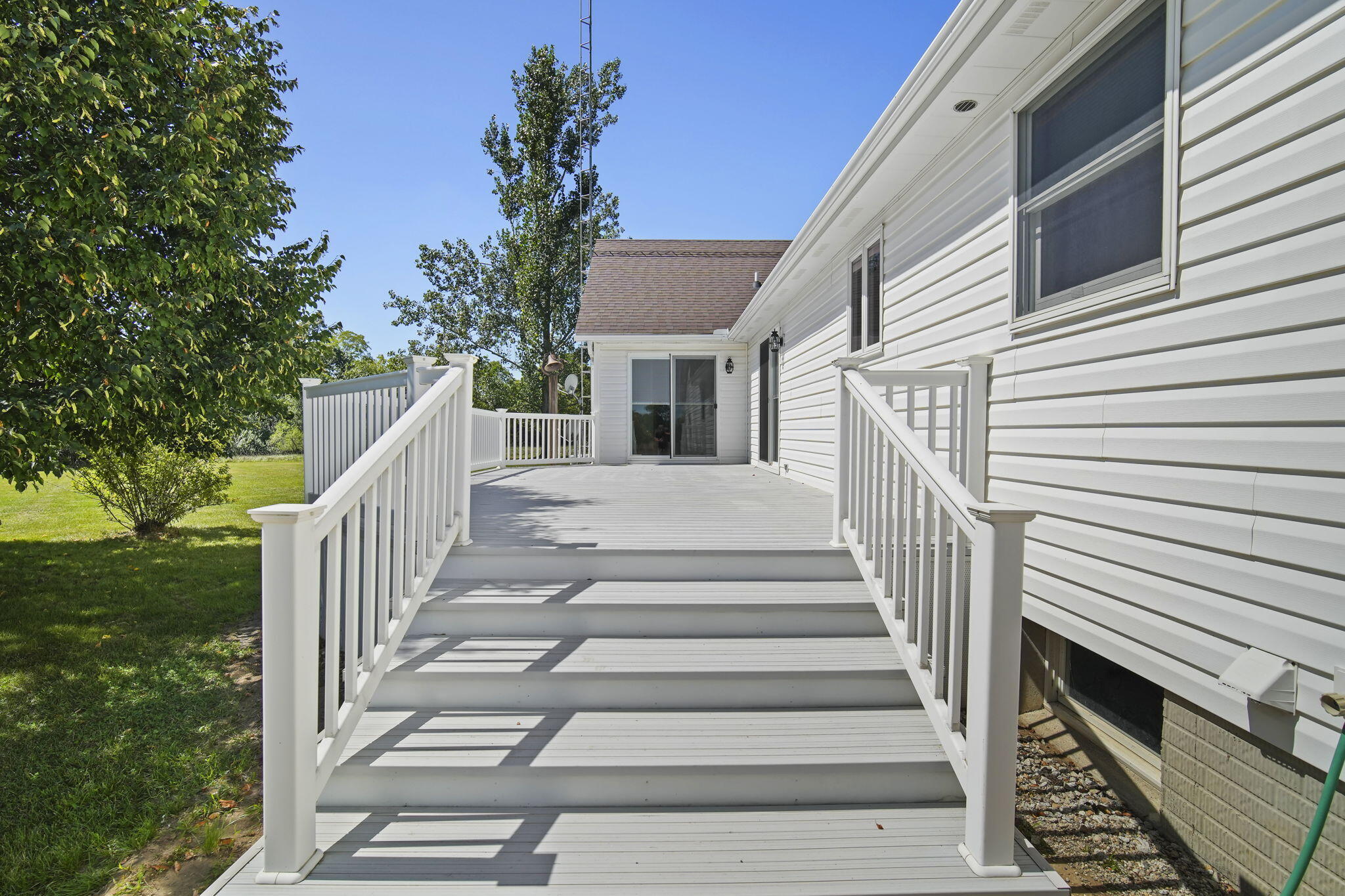 6597 North Lake Road Brooklyn, MI 49230 - Photo 39 of 58 40