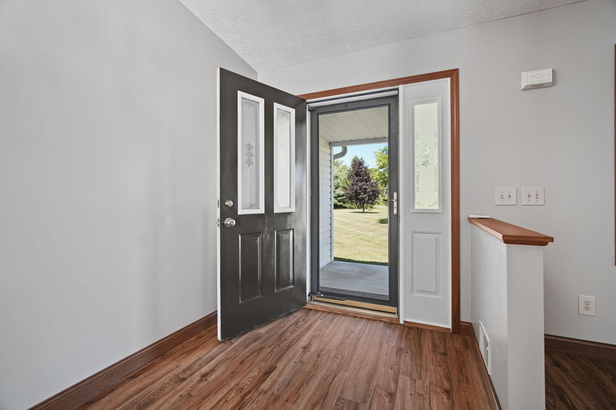 6597 North Lake Road Brooklyn, MI 49230 - Photo 4 of 58 5