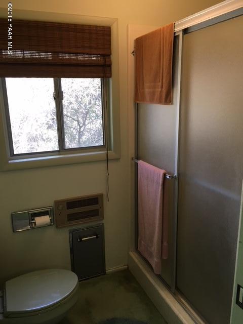 746 Cherokee Road Prescott, AZ 86303 - Photo 12 of 30 Master bathroom
