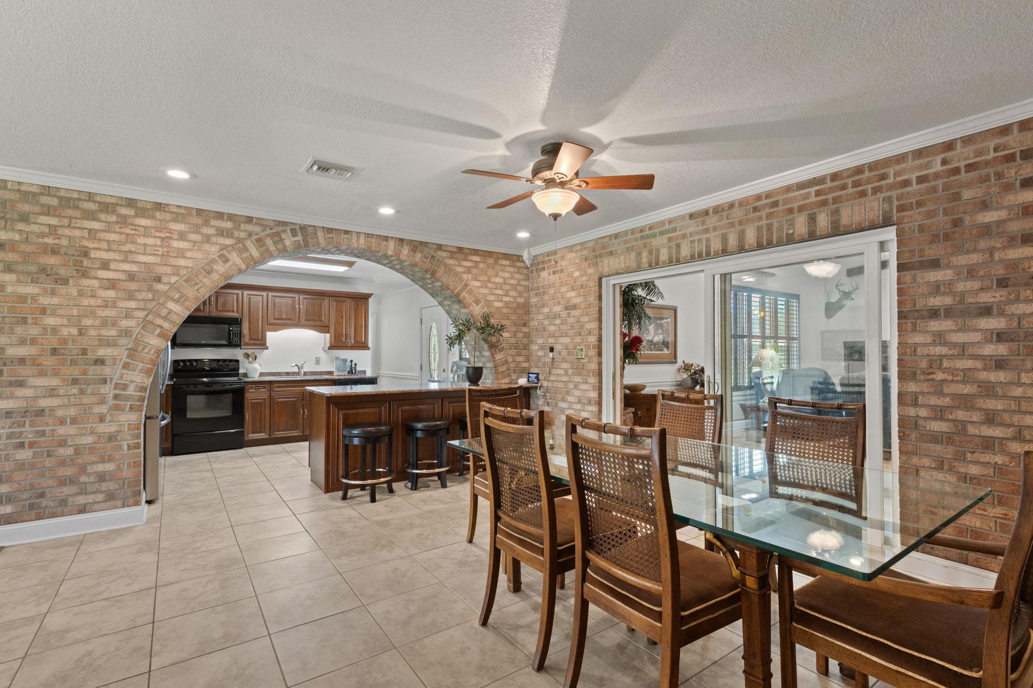 7885 Beach Road Perry, FL 32348 - Photo 19 of 66 Gallery Image 19