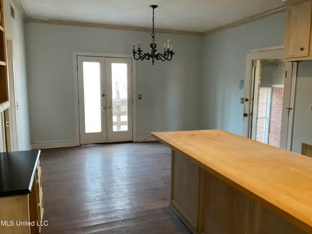 $269,900 | 6 Moss Forest Place, Jackson, MS 39211