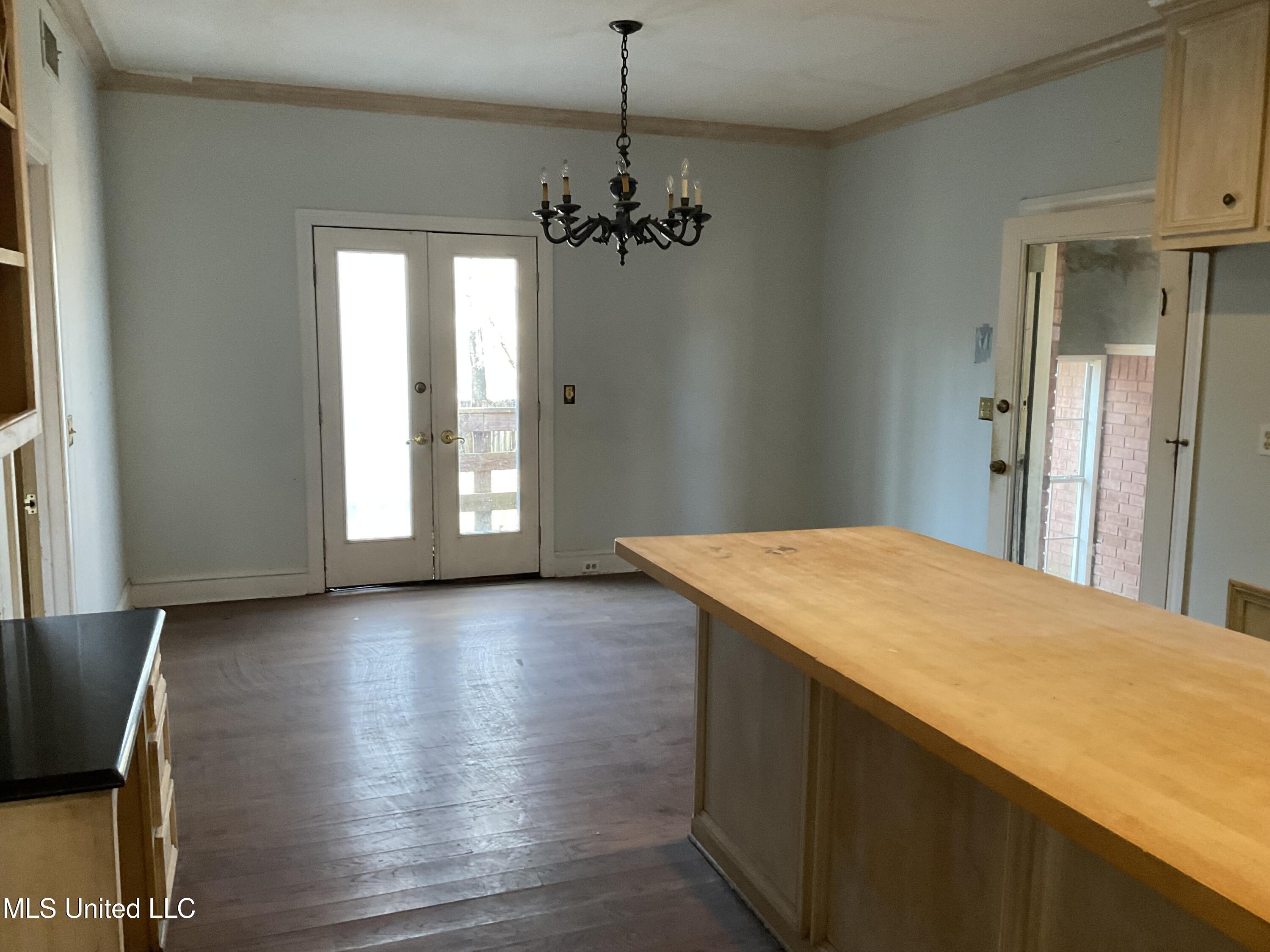 6 Moss Forest Place Jackson, MS 39211 - Photo 6 of 18 IMG_3010