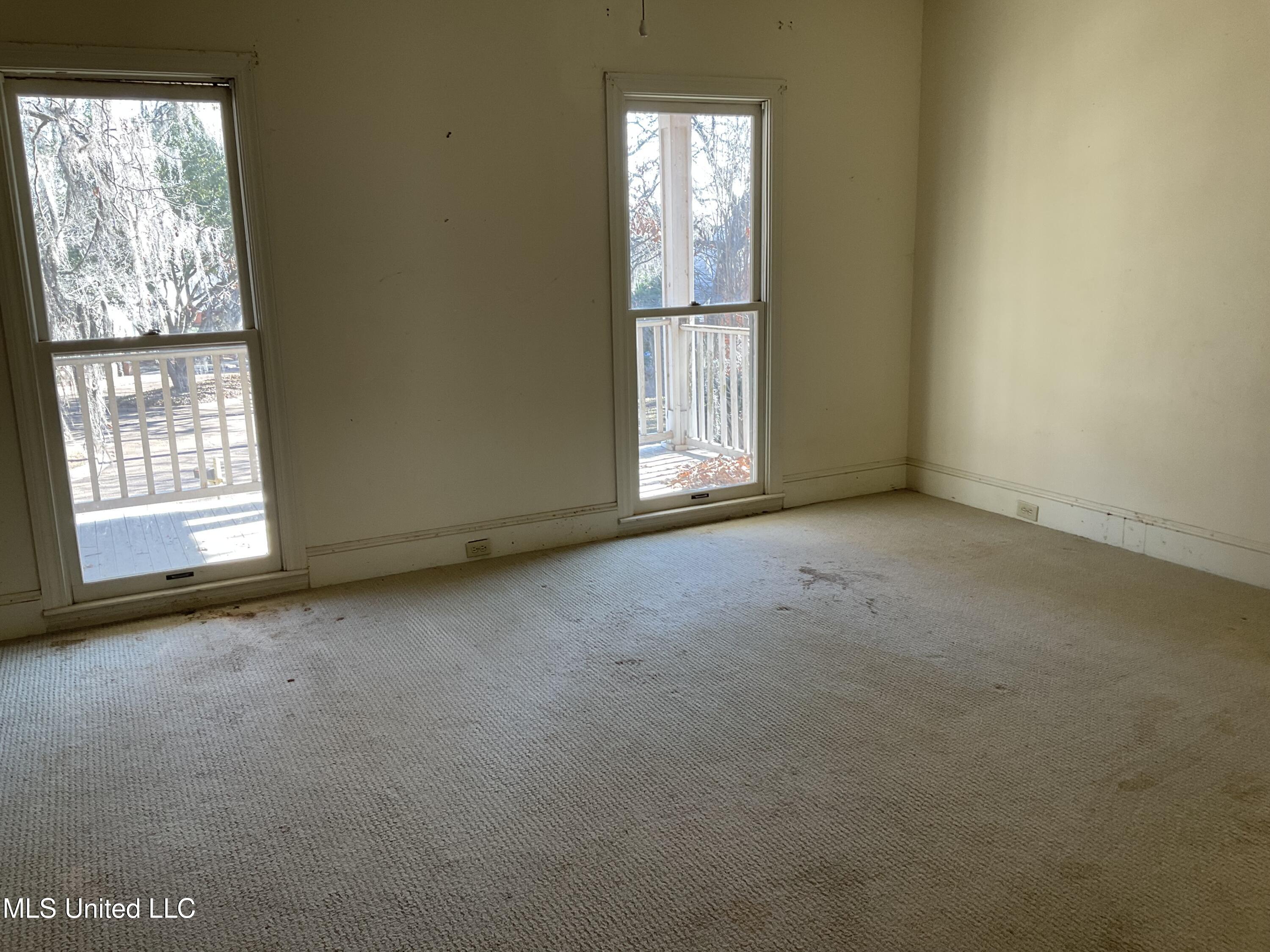 6 Moss Forest Place Jackson, MS 39211 - Photo 7 of 18 IMG_3011