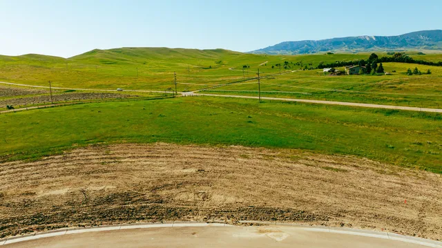 $325,000 | Moonglow Heights, Sheridan, WY 82801