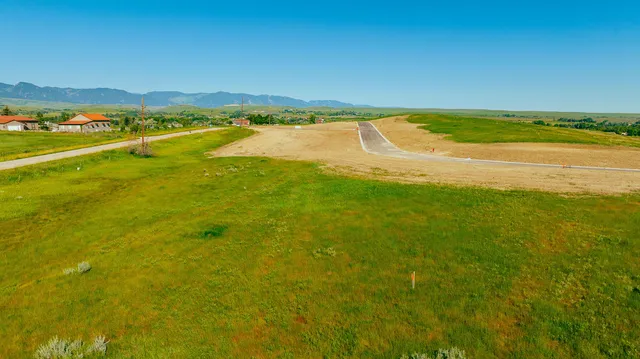 $325,000 | Moonglow Heights, Sheridan, WY 82801