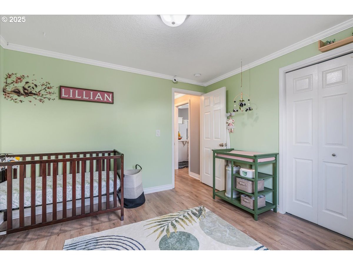 504 Southeast 11th Way Battle Ground, WA 98604 - Photo 19 of 27 Owner's Suite Bathroom