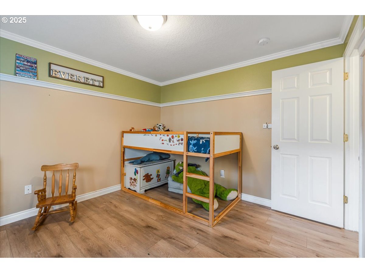 504 Southeast 11th Way Battle Ground, WA 98604 - Photo 22 of 27 Bathroom