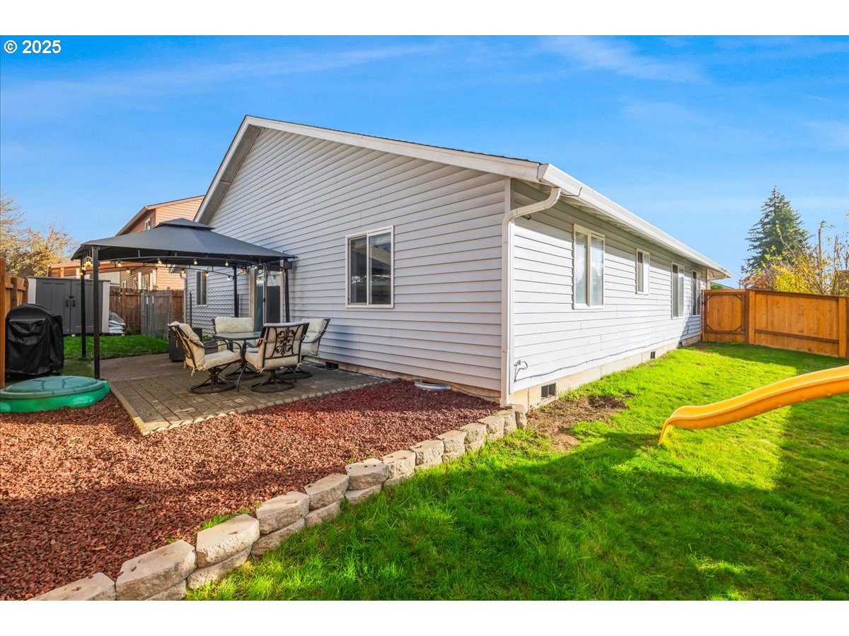 504 Southeast 11th Way Battle Ground, WA 98604 - Photo 25 of 27 Patio