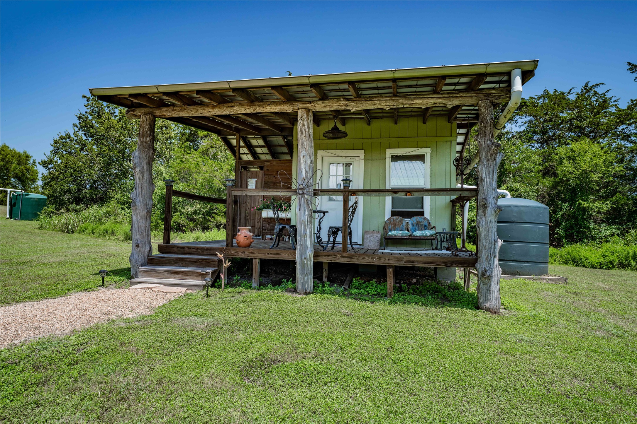 5601 Wickel Road Burton, TX 77835 - Photo 8 of 27 Gallery Image 8