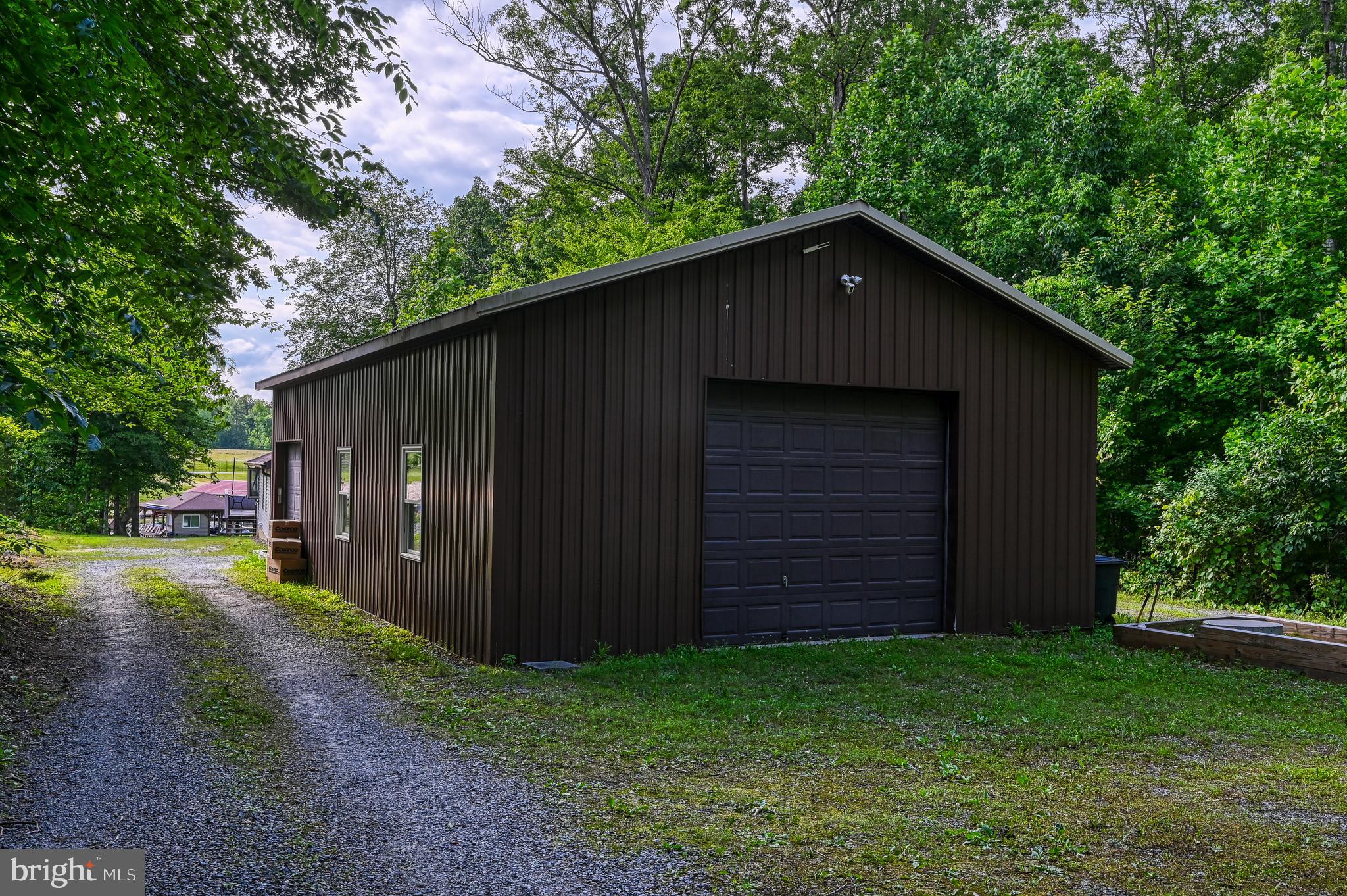 20 Oak Road Bumpass, VA 23024 - Photo 4 of 73