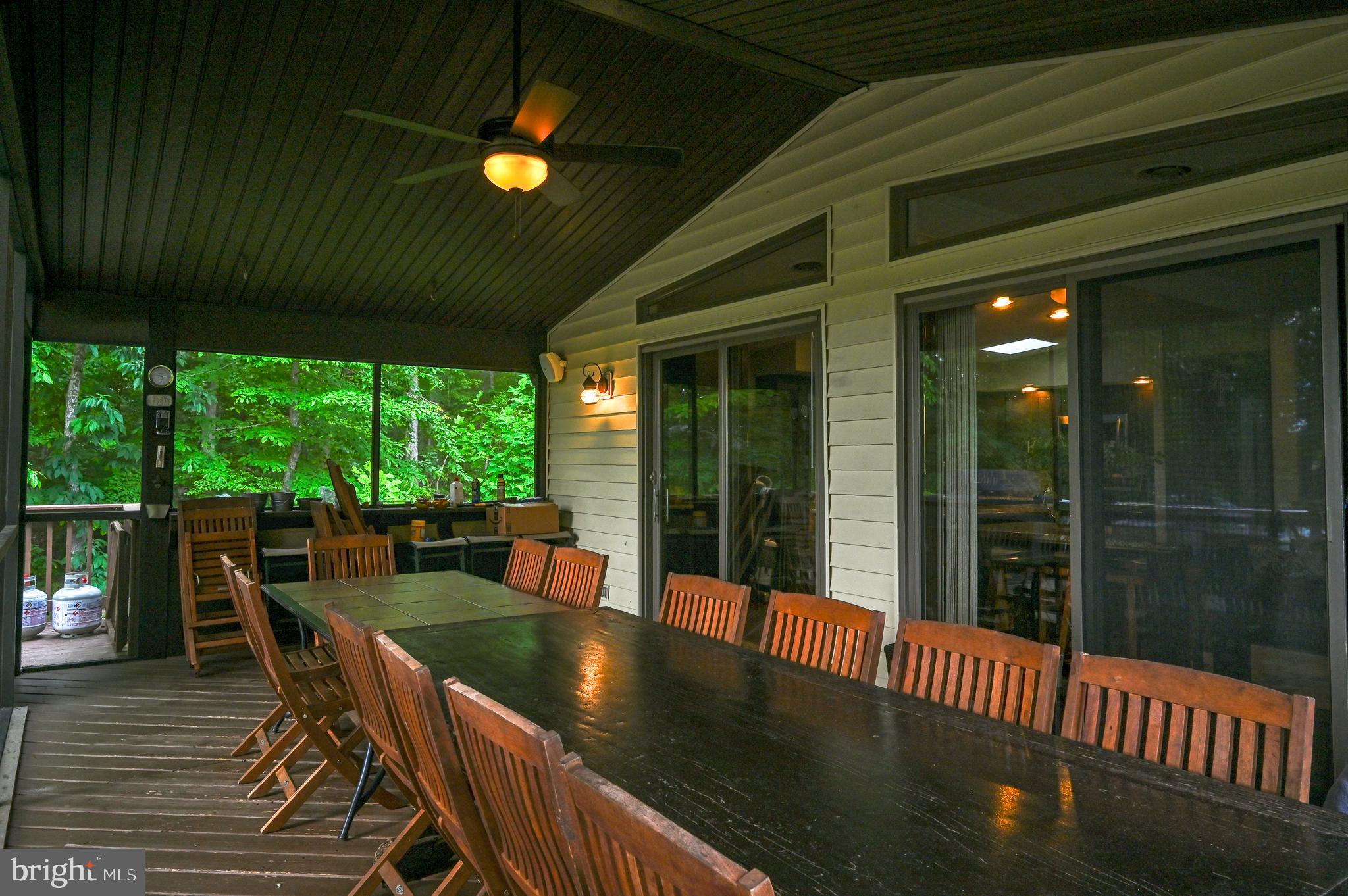 20 Oak Road Bumpass, VA 23024 - Photo 8 of 73