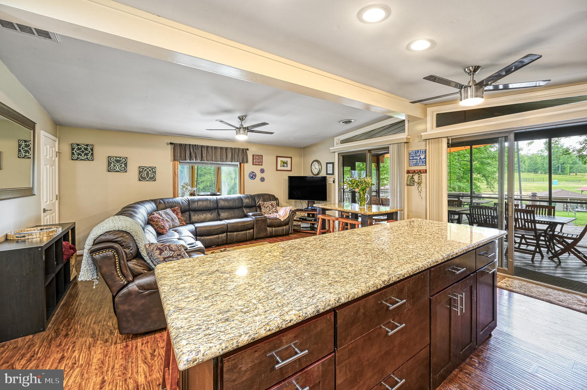 20 Oak Road Bumpass, VA 23024 - Photo 9 of 73