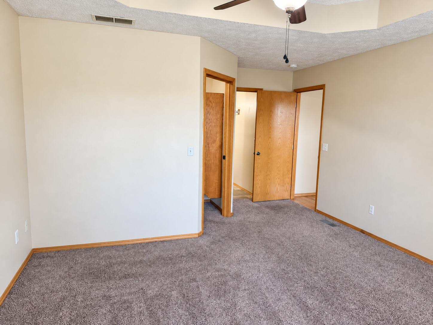 4590 West University Street Springfield, MO 65802 - Photo 27 of 44 72B924E4-C407-4022-9A25-2474E5DBAFEE